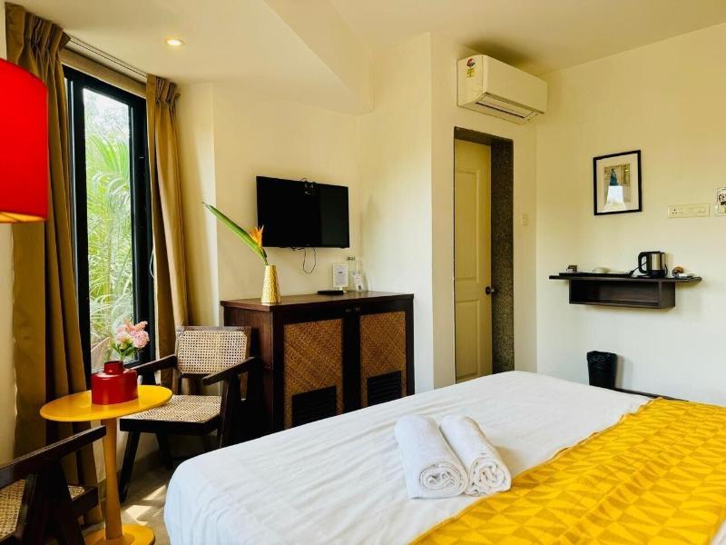 Half Hotel image