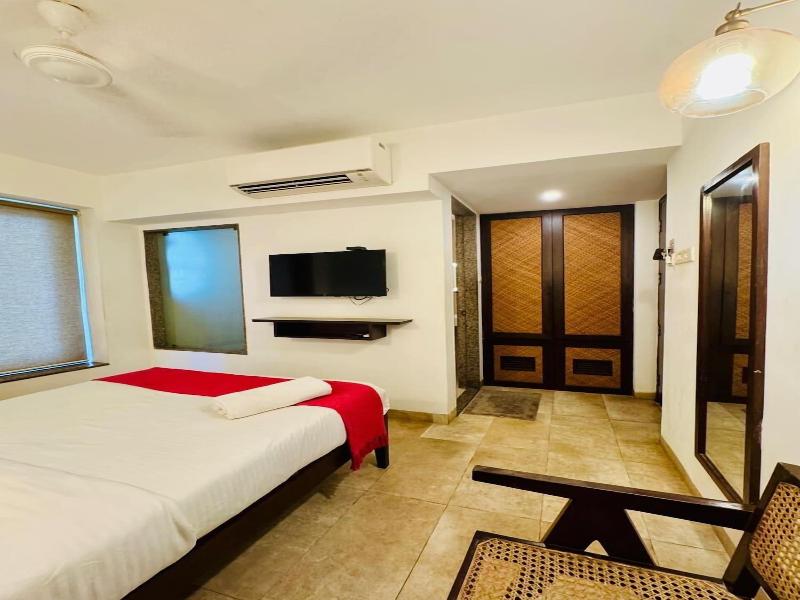 Half Hotel image