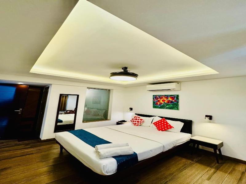 Half Hotel image