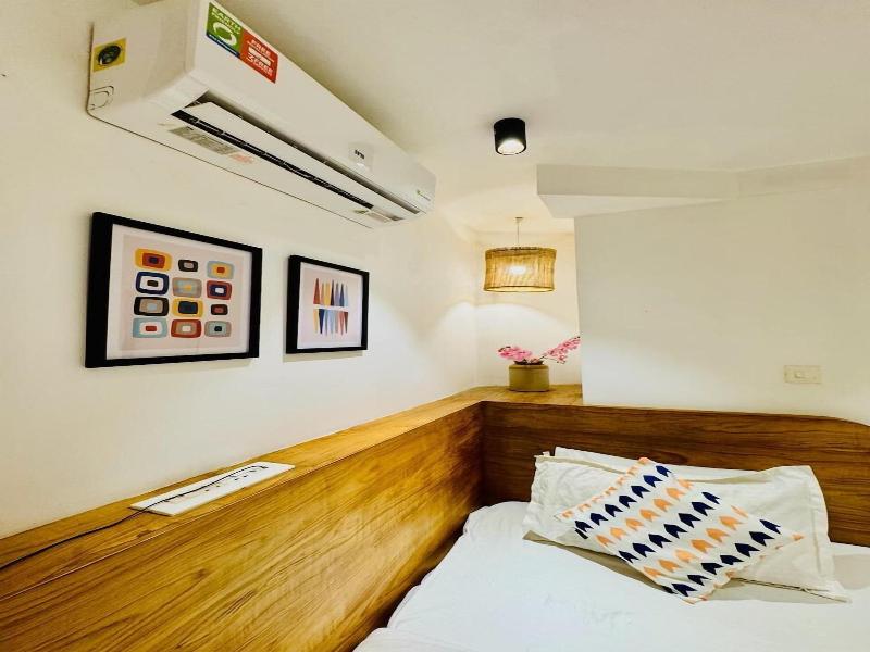 Half Hotel image