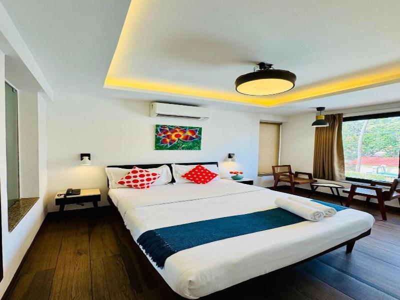 Half Hotel image