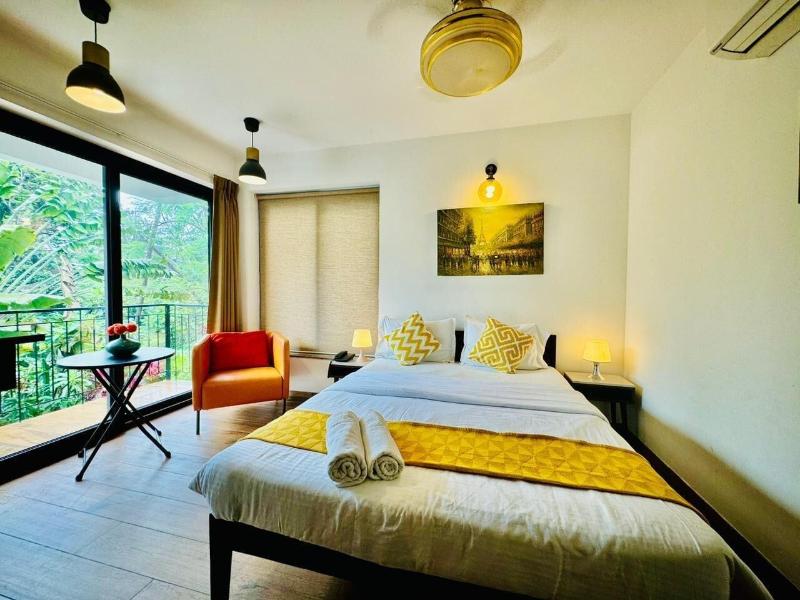 Half Hotel image