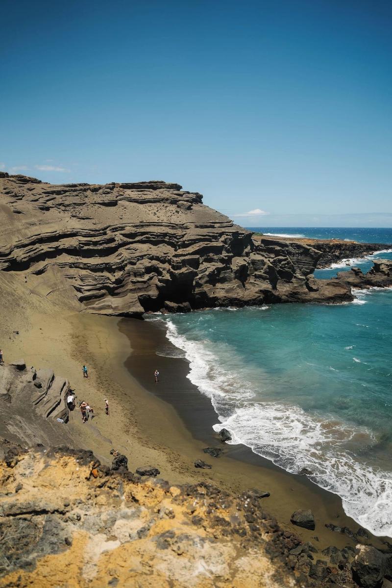 Howzit Hostels Hawaii image