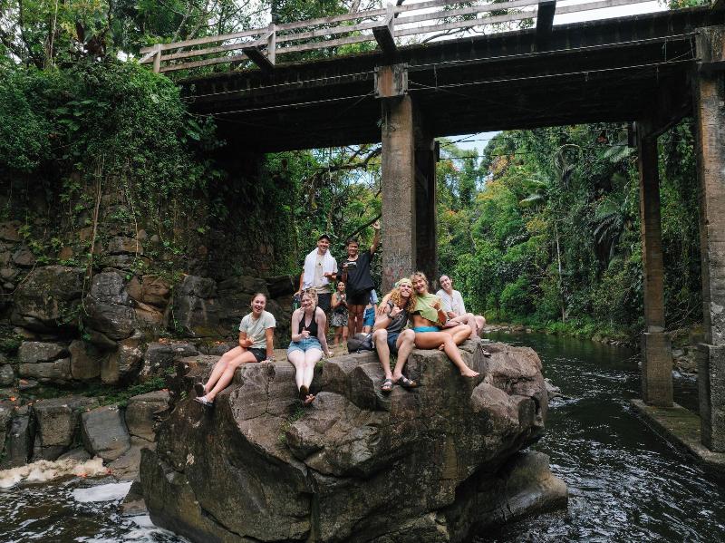 Howzit Hostels Hawaii image