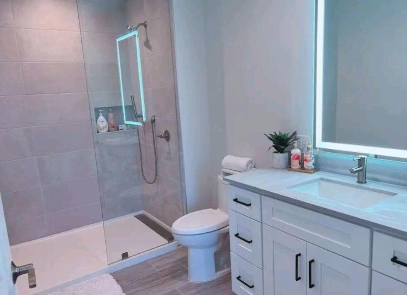 Lux And Cozy 2beds 2 Baths Up To 8 Guest image