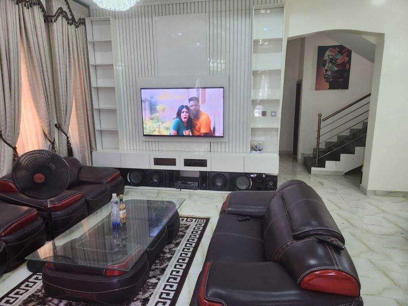 Impeccable 4 Bed House In Lagos Nigeria image