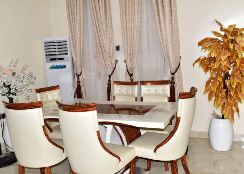 Impeccable 4 Bed House In Lagos Nigeria image