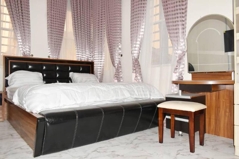 Impeccable 4 Bed House In Lagos Nigeria image