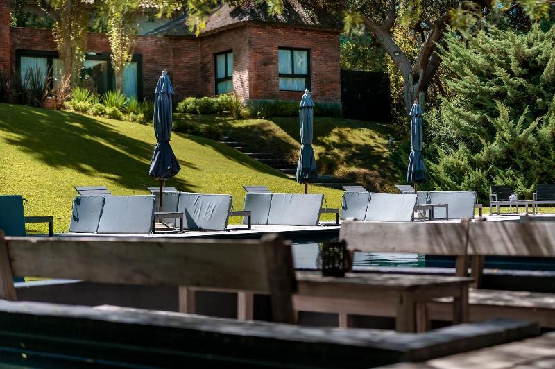 Be House Suites Spa image
