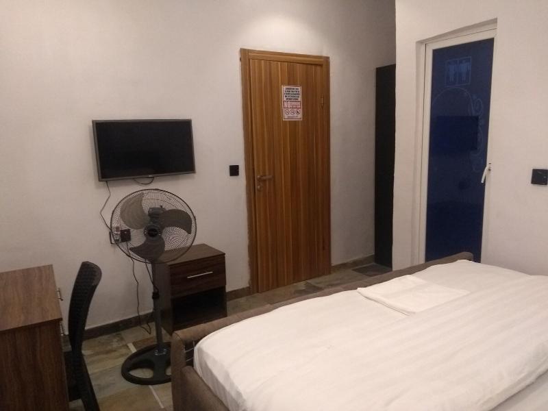 Blue Ao Hotel image