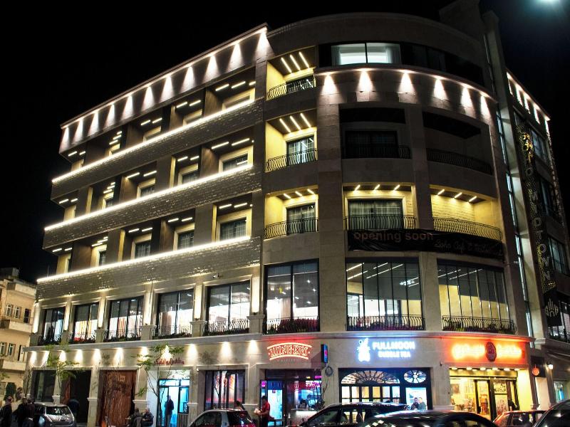 Soho Midtown Hotel image