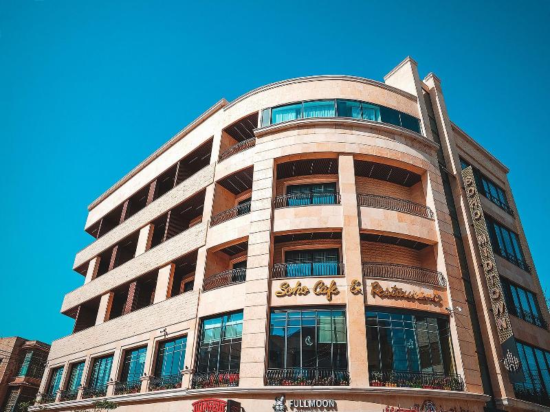 Soho Midtown Hotel image