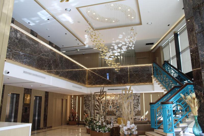 Soho Midtown Hotel image