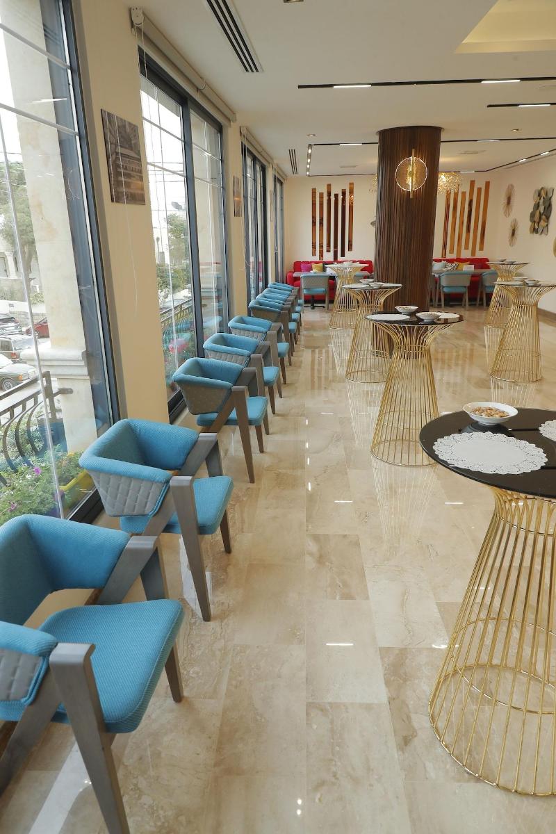 Soho Midtown Hotel image