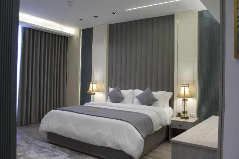 Soho Midtown Hotel image