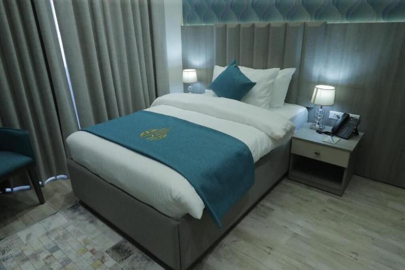 Soho Midtown Hotel image