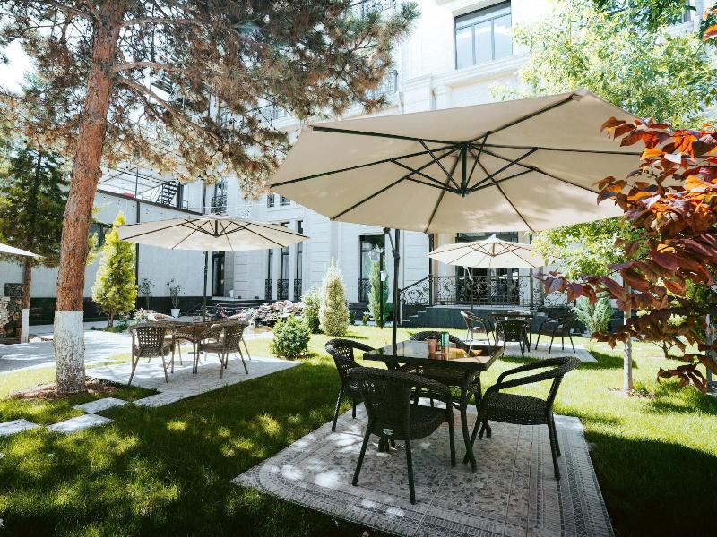 Baden Baden Hotel image