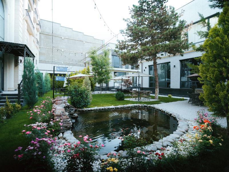 Baden Baden Hotel image