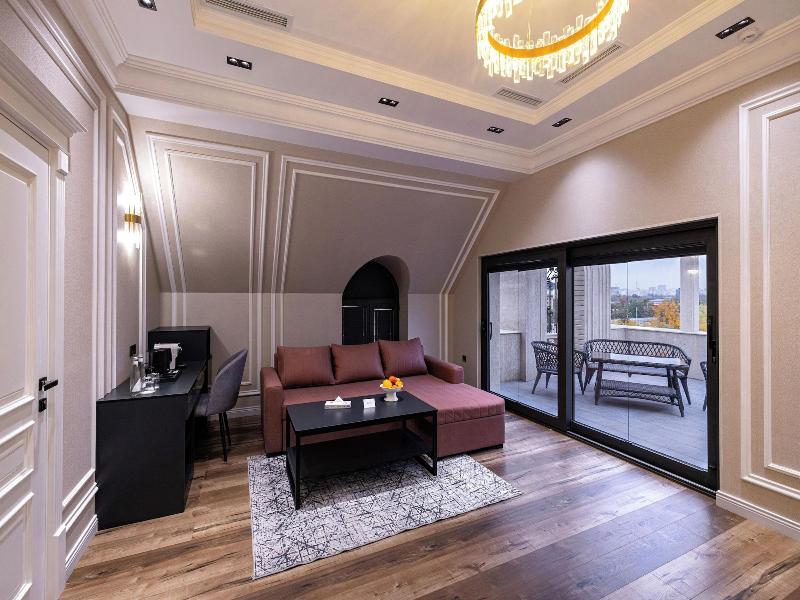 Baden Baden Hotel image