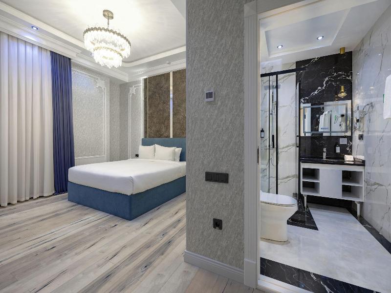Baden Baden Hotel image