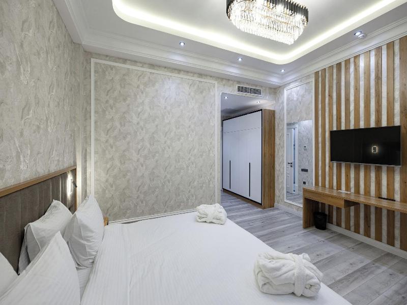 Baden Baden Hotel image