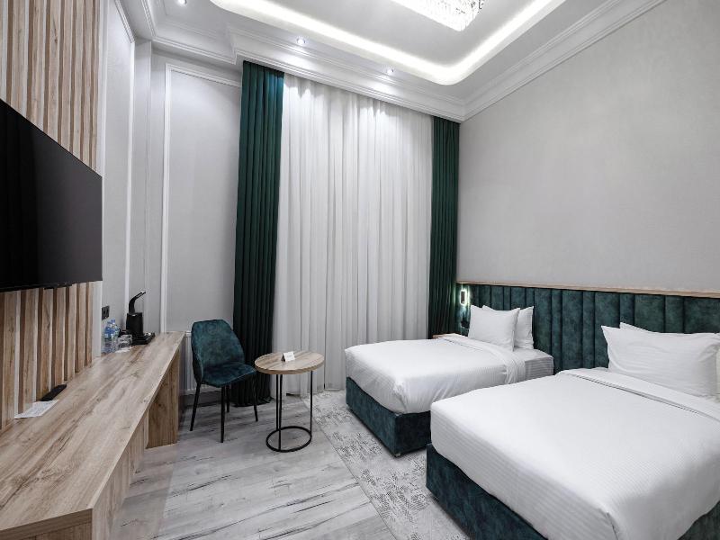 Baden Baden Hotel image