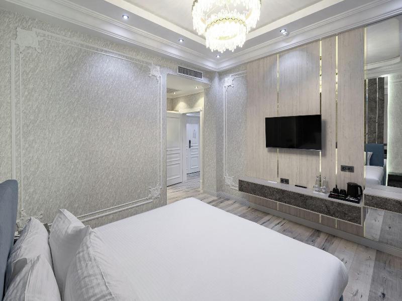 Baden Baden Hotel image