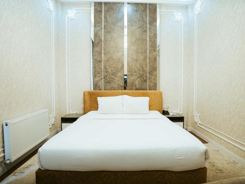 Baden Baden Hotel image