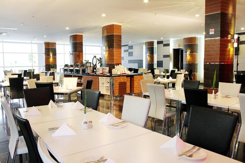 Syariah Hotel Sentul image