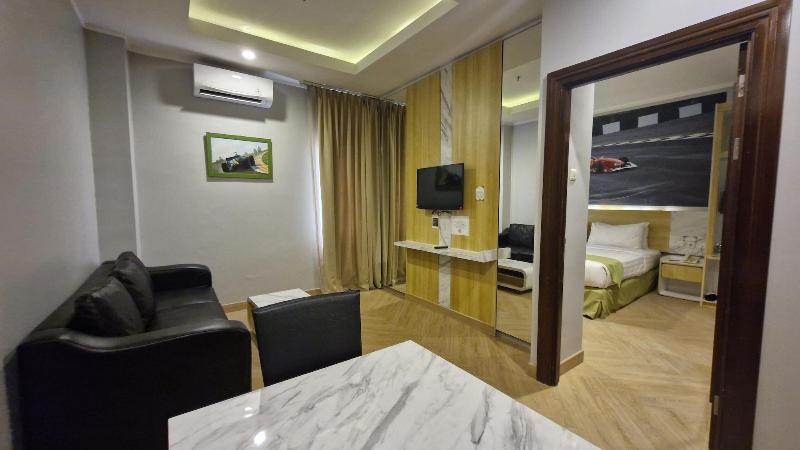 Syariah Hotel Sentul image