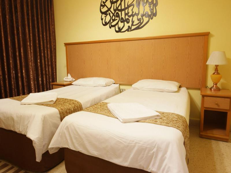Moab Land Hotel image