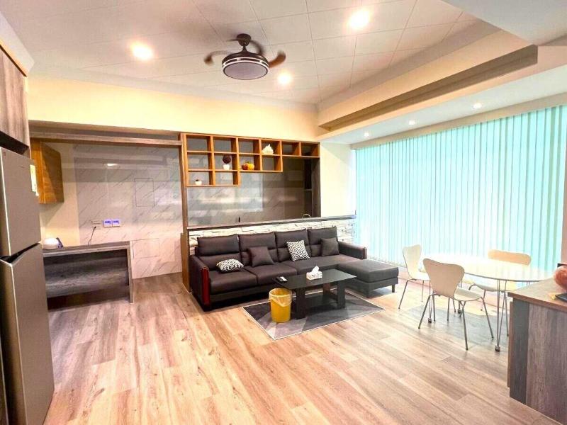 Kuan Pin Ju Station Elevator Hostel image