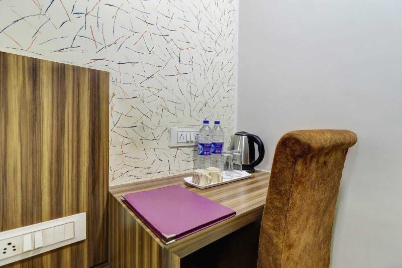 Hotel New Blue Sapphire Residency image