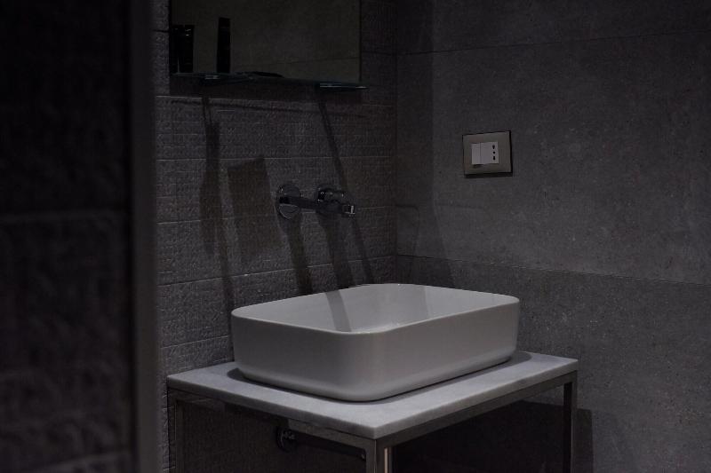 D Rooms City Center Tirana image