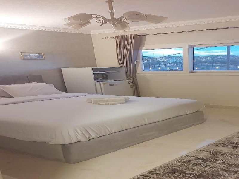 Gem View Inn image