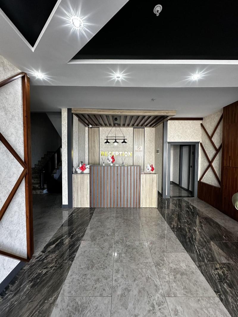 Kaya Home Apart image
