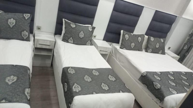 Kaya Home Apart image