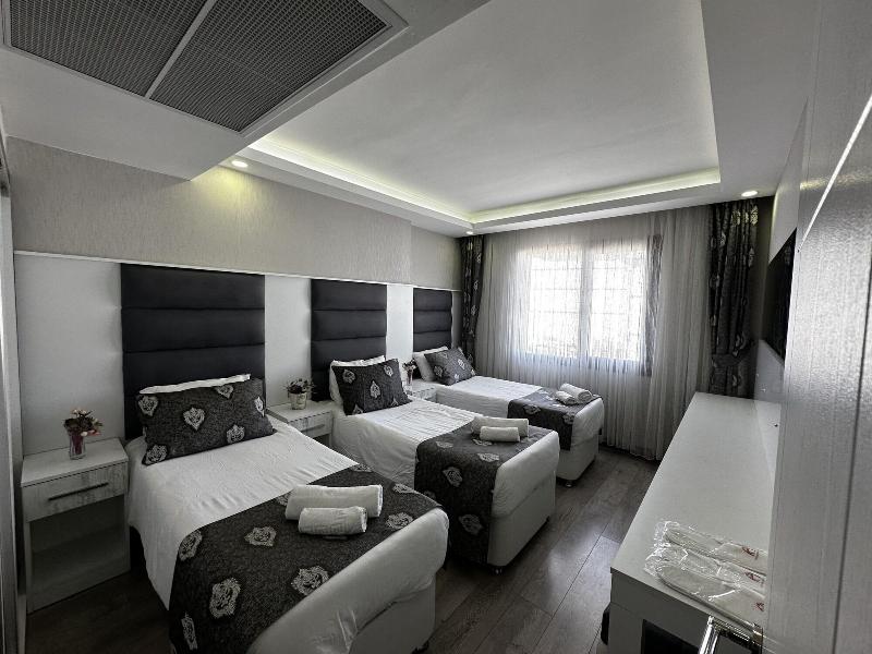 Kaya Home Apart image