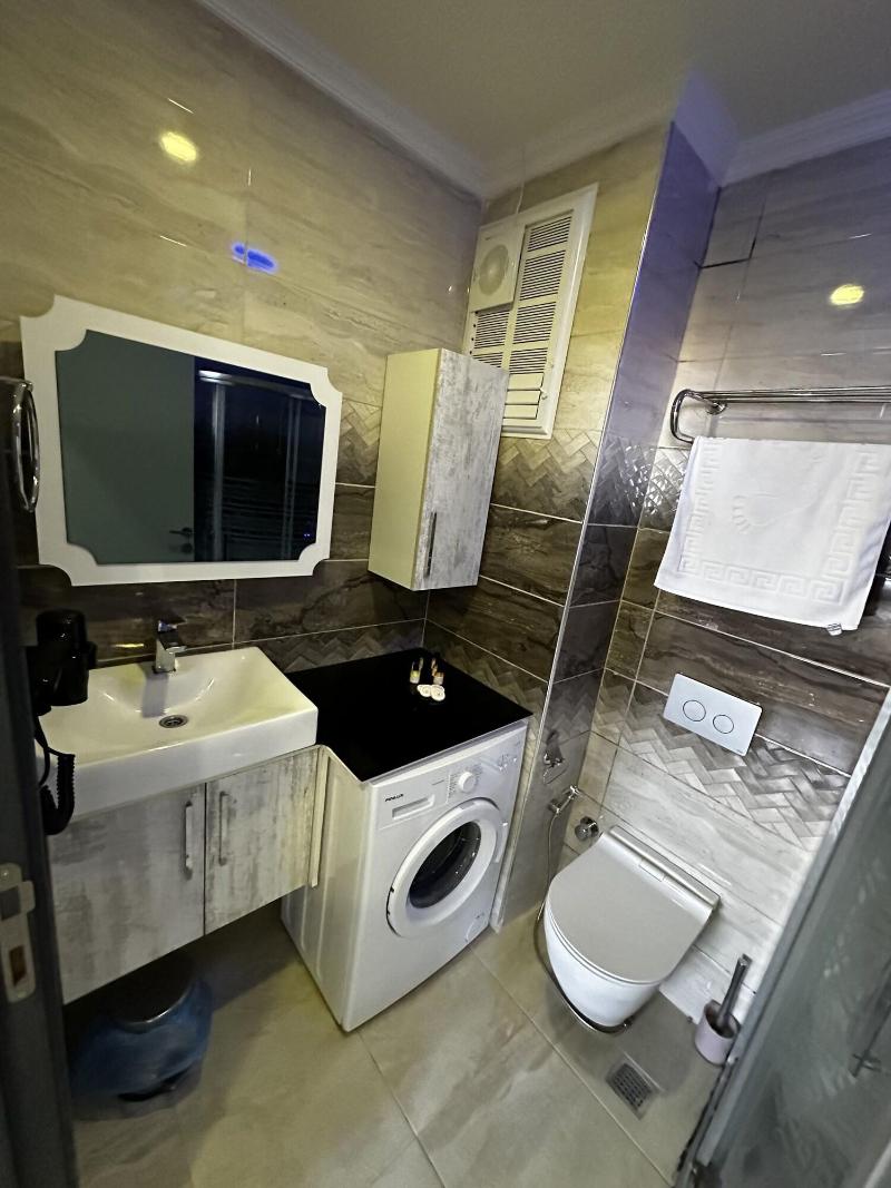 Kaya Home Apart image