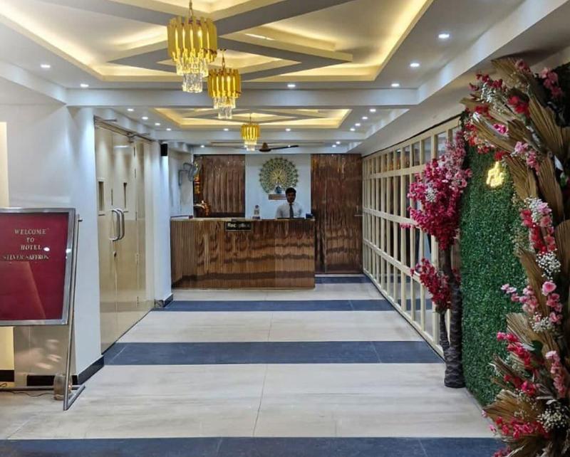 Hotel Silver Saffron Peeragarhi image