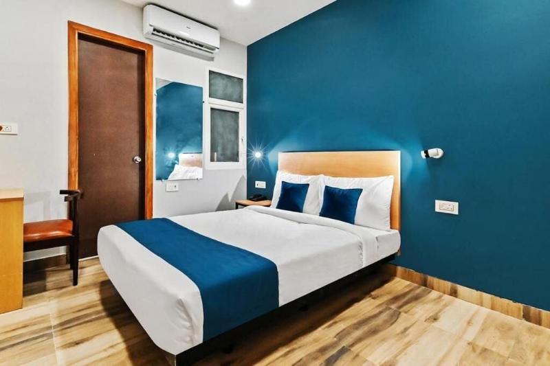 Hotel Silver Saffron Peeragarhi image