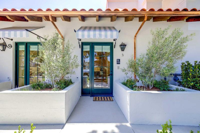 Casa De La Vina image