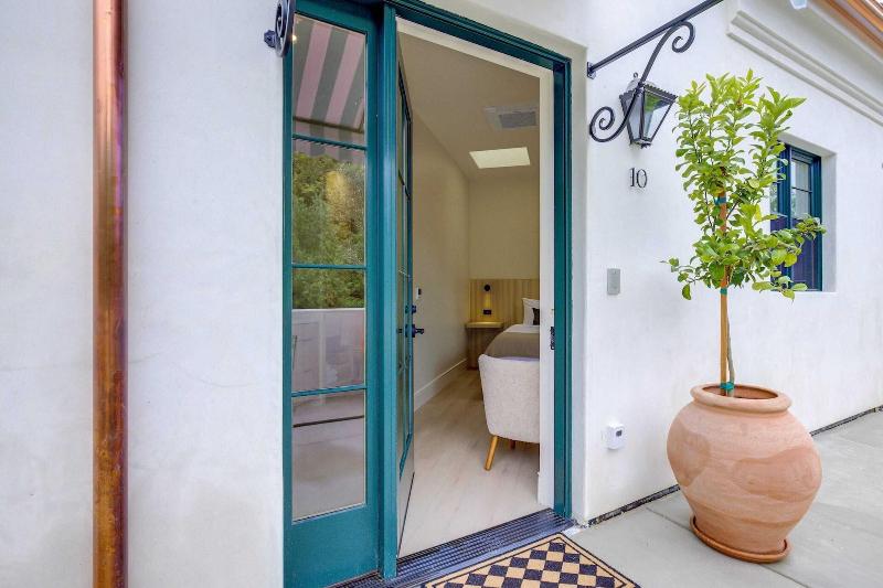 Casa De La Vina image