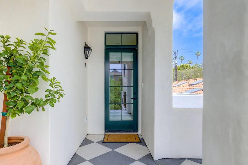 Casa De La Vina image