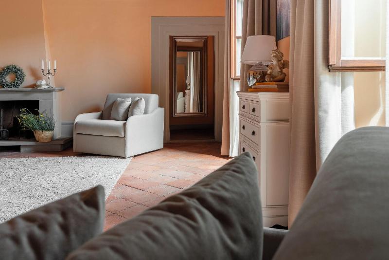 Villa Erbaia Relais De Charme image