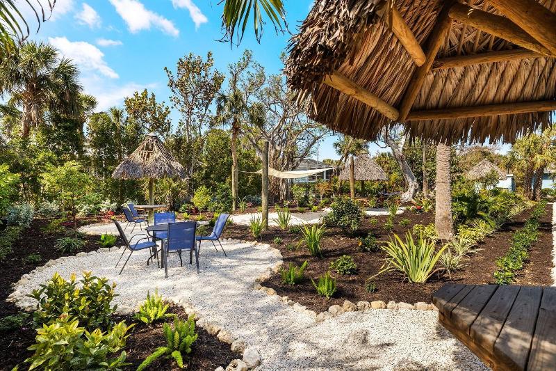 Driftwood Inn image