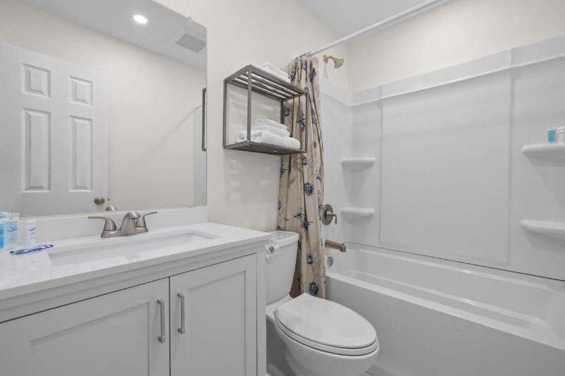 Driftwood Inn image