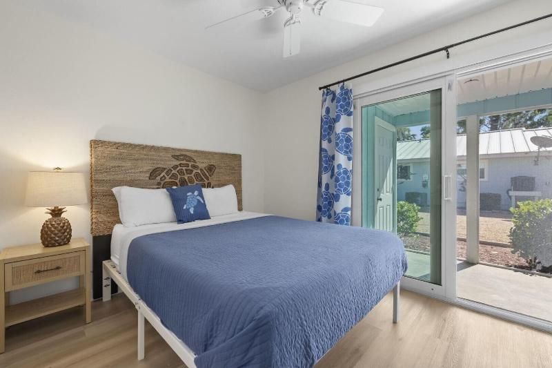 Driftwood Inn image