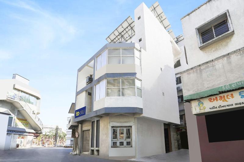 Fabhotel Sk image