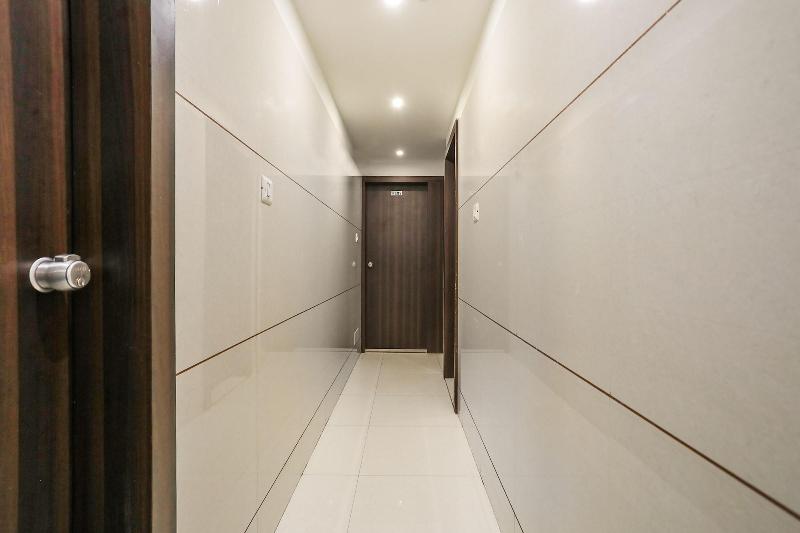 Fabhotel Sk image